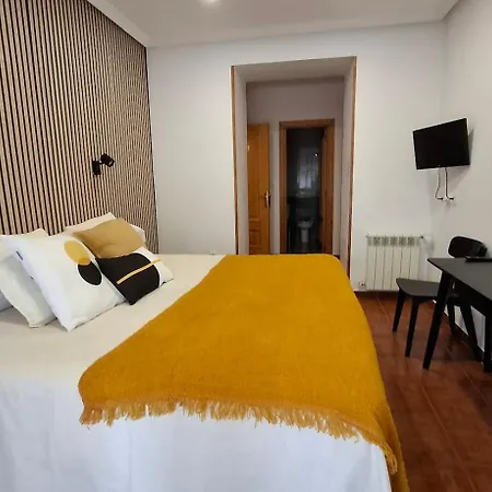 Hostal Bellas Ávila Exterior photo