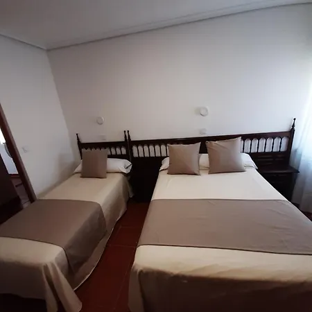 Hostal Bellas Ávila Exterior photo